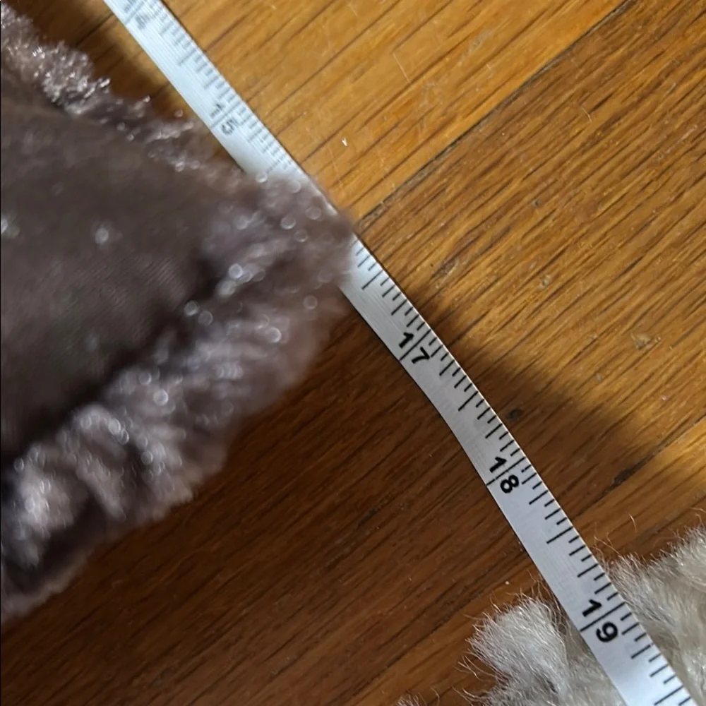 BOGO Brown Faux Fur Crate Mat